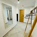 Powstancow 19 Appartement