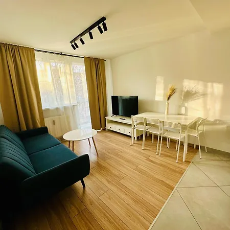 Apartment Powstancow Auschwitz